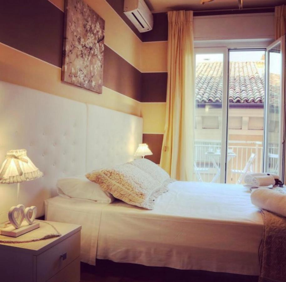 La Casetta Di Lina Rooms And Apartments Verona Bagian luar foto