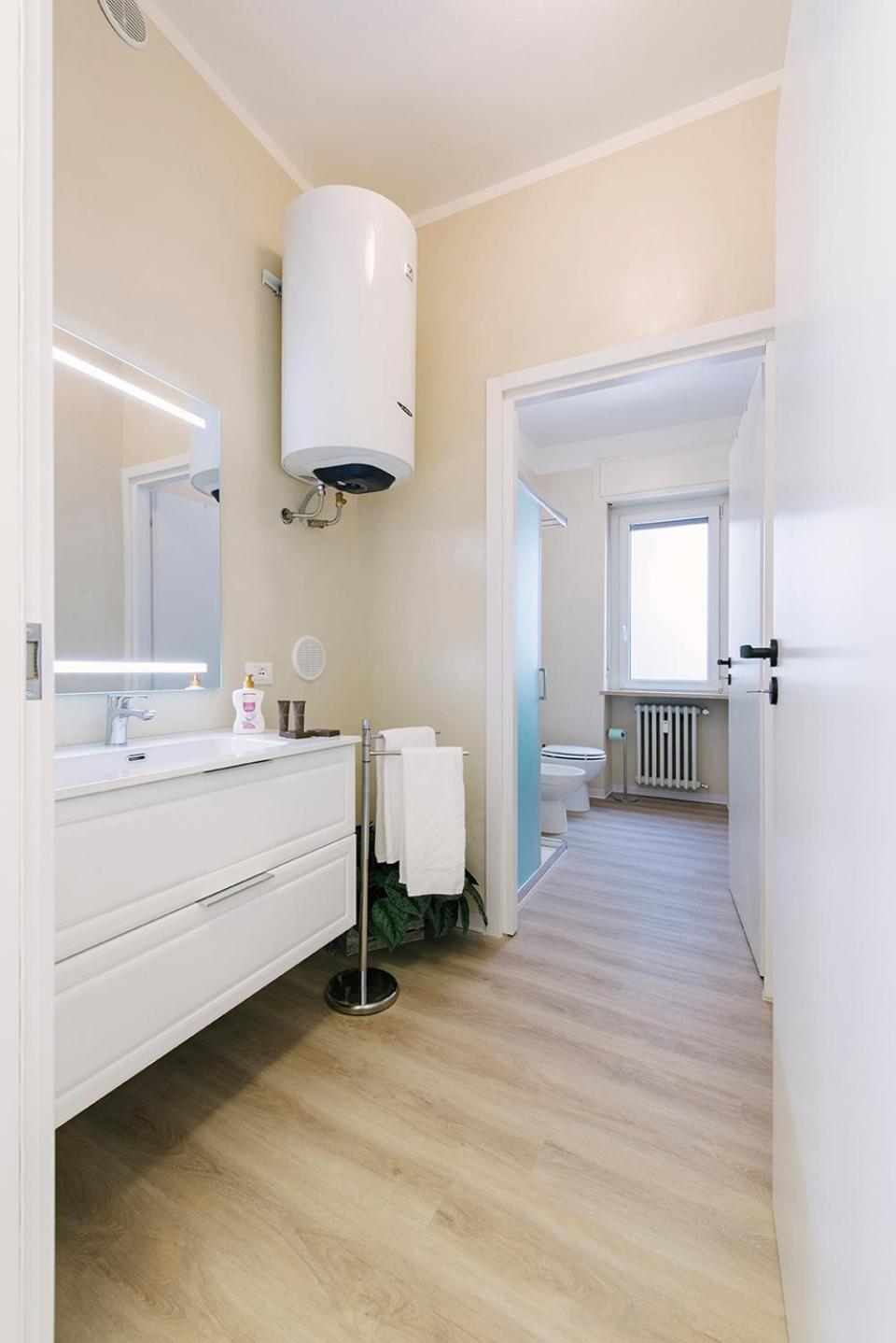 La Casetta Di Lina Rooms And Apartments Verona Bagian luar foto