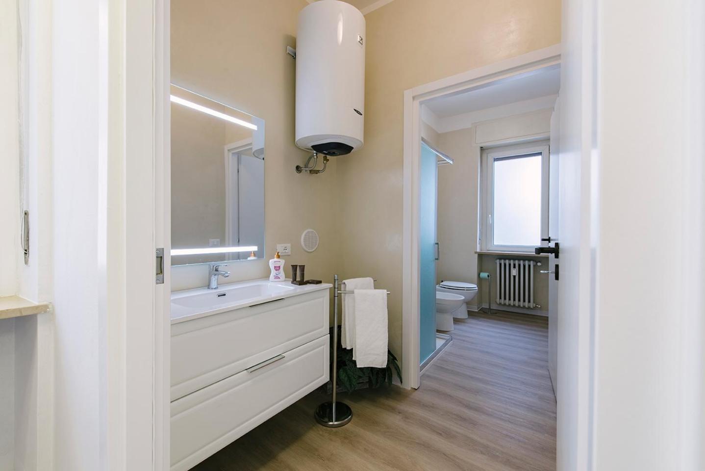 La Casetta Di Lina Rooms And Apartments Verona Ruang foto