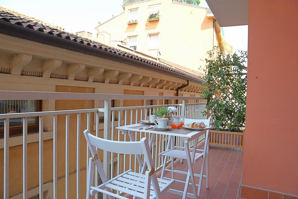 La Casetta Di Lina Rooms And Apartments Verona Bagian luar foto